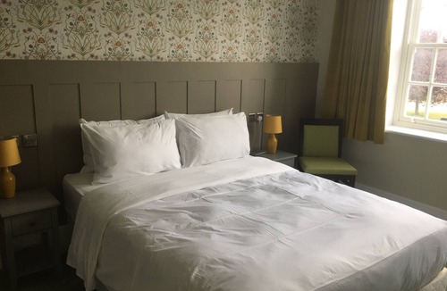 Ewhurst Bed & Breakfast | The Bulls Head Inn