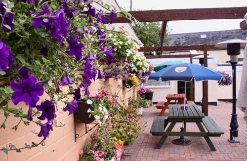 Harrington Hotel | The Bullshead, Arthingworth House B&B