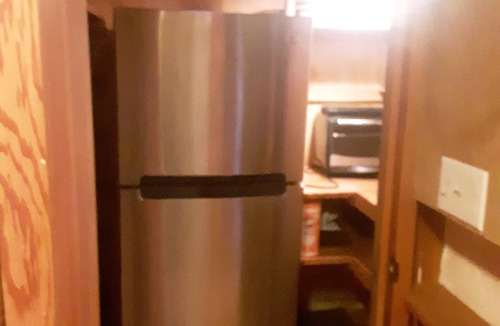 Olympia Cabin | The Bungalow- No cleaning Fee