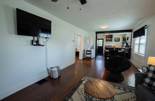 Wilmington House | The Bungalow On Fife only 11 minutes from WEC