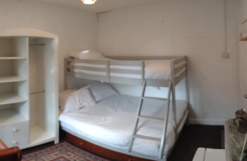 Carnbrea House | The Bungalow Rose in Vale