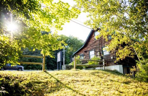 Jackson Hostel | The Bunkhouse at Northeast Mountaineering