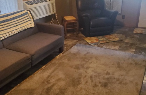 Rock County House | The Bunkhouse, comfortable and homey!