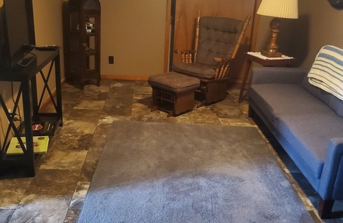 Rock County House | The Bunkhouse, comfortable and homey!