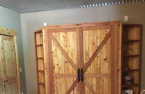 Ladysmith House | The BunkHouse