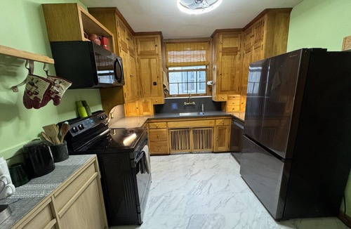 Nokomis Apartment | THE BUNNY ART HOUSE