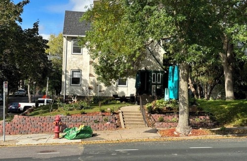 Nokomis Apartment | THE BUNNY ART HOUSE
