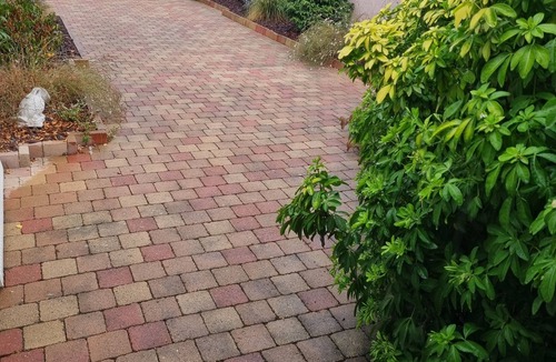 Digoin House | The Bureau *