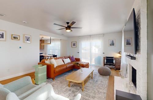Scofield Farms House | The Burgundy House