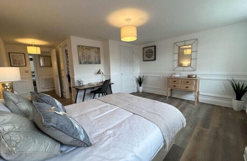 Sheringham Apartment | The Burlington Collection