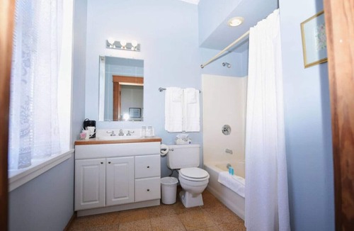 Eastland Hotel | The Burnet Room at The Eastland Historic Hotel