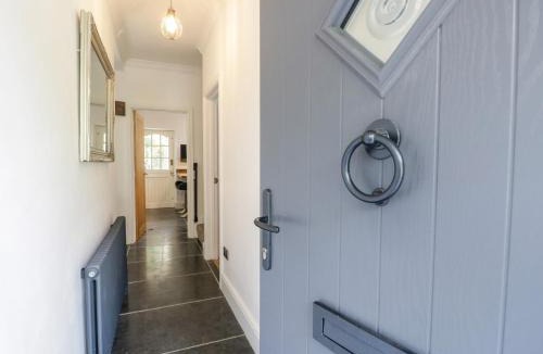 Windermere House | The Burrow