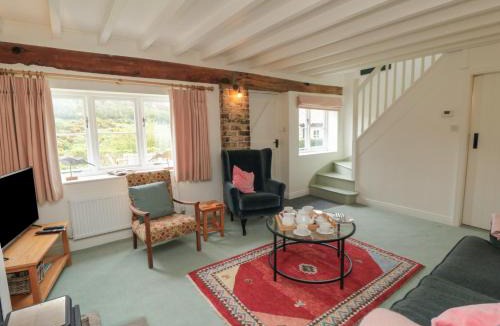 Scawton House | The Burrows