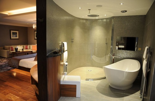 Busby Hotel | The Busby Hotel