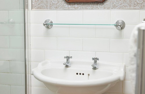 Bury St Edmunds Hotel | The Bushel by Greene King Inns