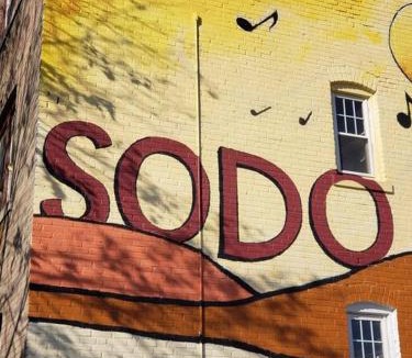 South Green Apartment | The Bushnell Suite C2