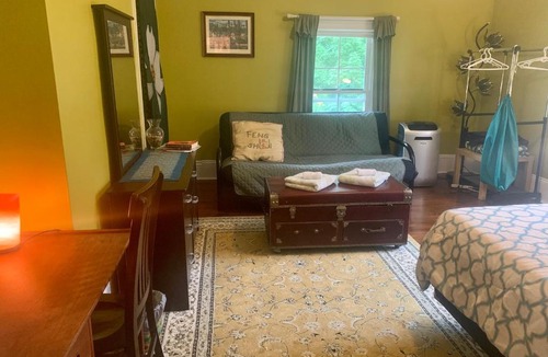 Waterford House | The Butter Barn Vacation Home