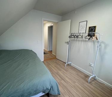 Odense Apartment | The Butterfly - House in Odense for 7 Persons with Luxury Rooftop Deck & Free Parking