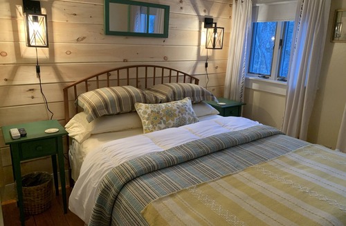 Intervale Bed & Breakfast | The Buttonwood Inn on Mt. Surprise