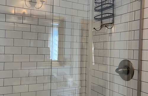 Granville Hotel | The Buxton Inn