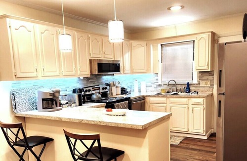 Rocky Mount House | The Byrd Nest Summary
