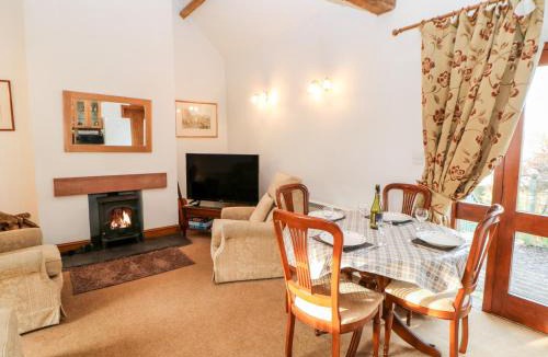 Wing House | The Byre