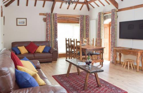 Stackpole House | The Byre