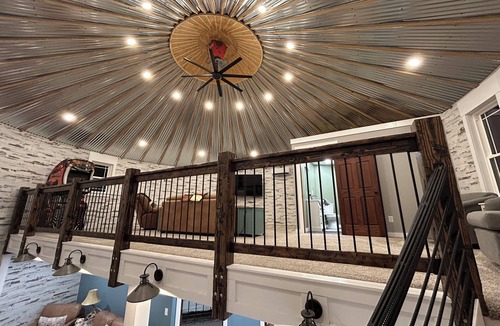 Janesville Cottage | The Ca BIN