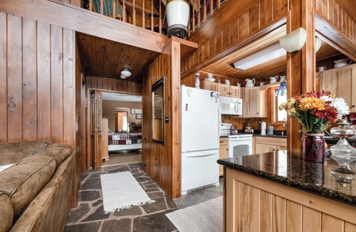 Narrowsburg Cabin | The Cabin at Deep Hollow