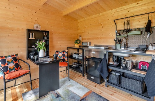 Llandovery House | The Cabin at Gerynant