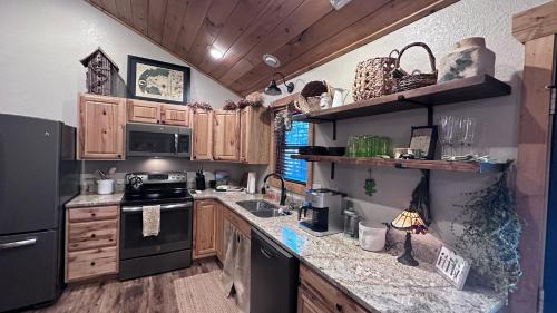 Murphy House | The Cabin at Merrywoods