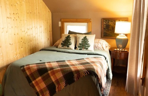 Town of Amboy Cabin | The Cabin at Panther Lake
