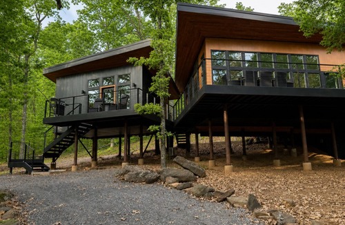 Van Buren Cabin | The Cabin at Rocky Top w/Private Outdoor Hot Tub