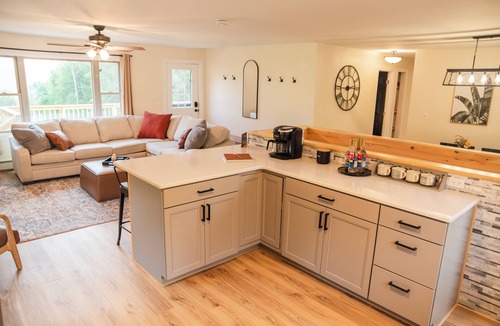Ellicottville House | The Cabin- BRAND NEW listing with HOT TUB