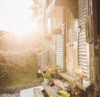Thornton Ski Chalet | The Cabin, Ghost Gum Gully