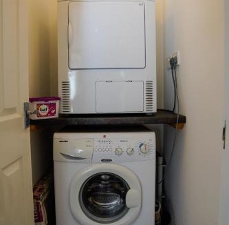 Bont Newydd House | The Cabin, Glan Gwna