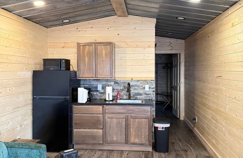 Tribune House | The Cabin in Tribune