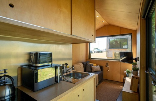 Hereford Cabin | The Cabin On The Golf Course.