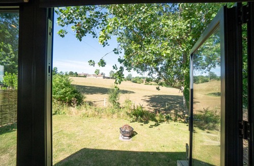 Hereford Cabin | The Cabin On The Golf Course.