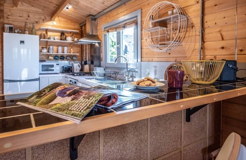 Woodbridge Cabin | The Cabin, Parham