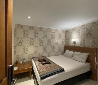 Central Yogyakarta Hotel | The Cabin Purwokinanti Hotel