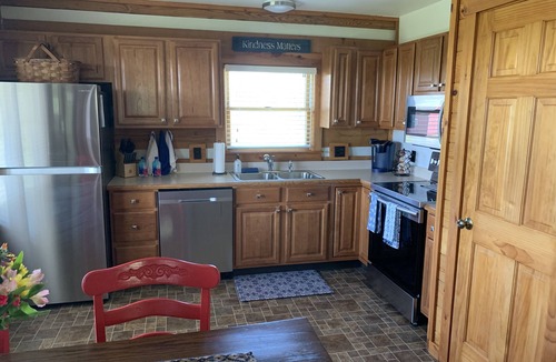 New Castle Cabin | The Cabin.