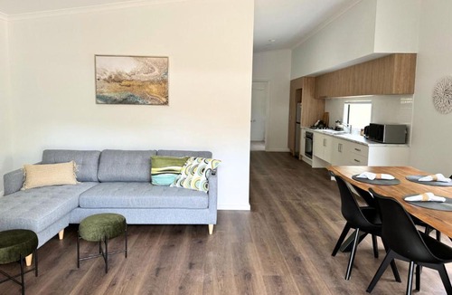 McLaren Flat Apartment | The Cabins at Douglas Scrub