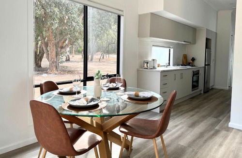 McLaren Flat Apartment | The Cabins at Douglas Scrub