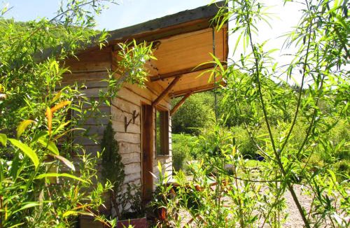 Henryd Ski Chalet | The Cabins Conwy