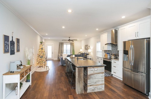 Inglewood House | The Cahal Retreat Hot Tub | CousinsBnB