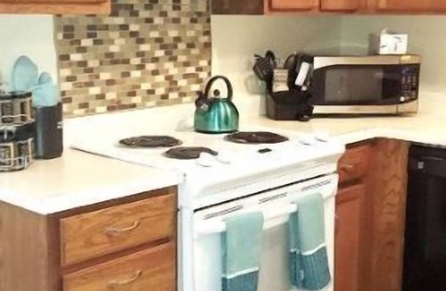 Westover House | The Callahan - Sleeps 10, Wifi, Ft Bragg, & More