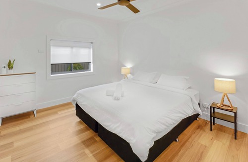 Mansfield House | The Calzburg