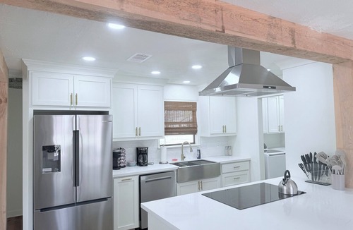 Flowood House | The Camelia House at the Rez 4 bedroom w/beautiful decor