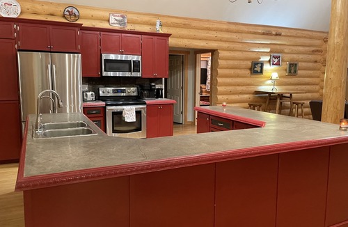 Bruno Cabin | The Canada Goose Lodge . Cozy up by the fire in this secluded Log Lodge.